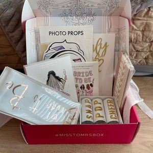 Bridal gift box for bride (bachelorette party)